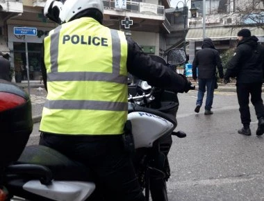 Αγρίνιο: 26χρονος... αυνανιζόταν δημοσίως μέρα μεσημέρι!